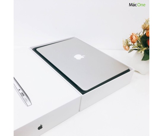 Macbook Air 13 inch 2017 MQD32 Core i7 2.2GHz 8GB RAM 128GB SSD – Likenew Macbook Air 13 inch 2017 MQD32 Core i7 2.2GHz 8GB RAM 128GB SSD – Likenew