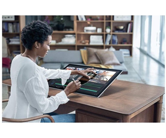 Surface Studio 1 Core i7 Ram 32GB 2TB GTX 980M – Like New Surface Studio 1 Core i7 Ram 32GB 2TB GTX 980M – Like New