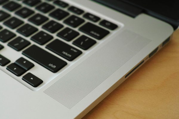 bán Macbook Retina 15 inch cũ ME293 rẻ nhất Hà Nội